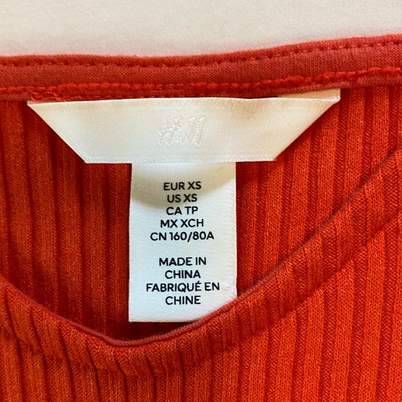 H&M Ribbed Puff Sleeve Top in Bright Orange - Picture 7 of 7